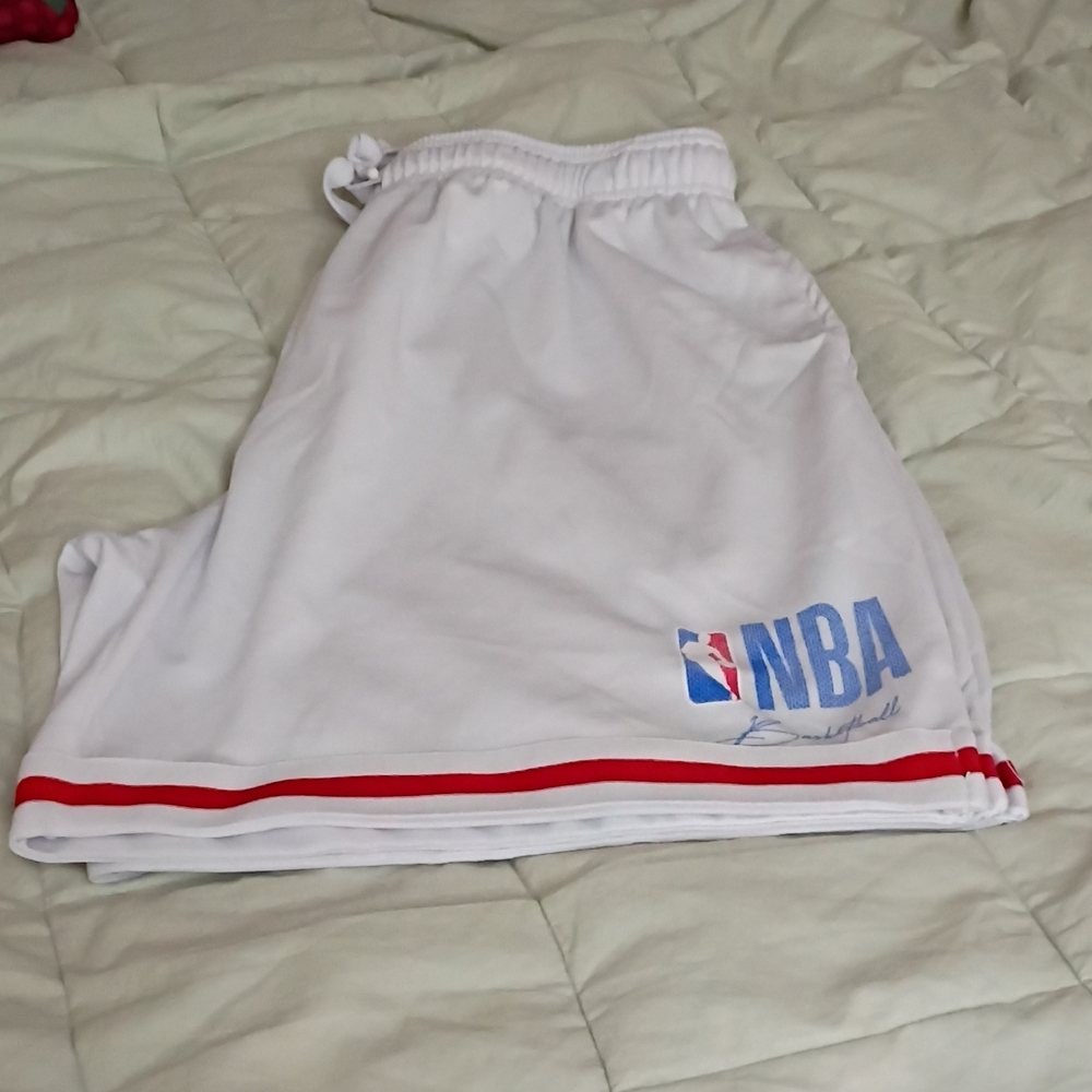 NBA White Red Basketball Shorts 2X Large